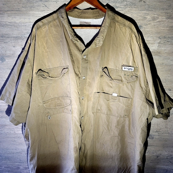 Columbia Other - Columbia PFG Fishing Shirt. Perfect Condition!